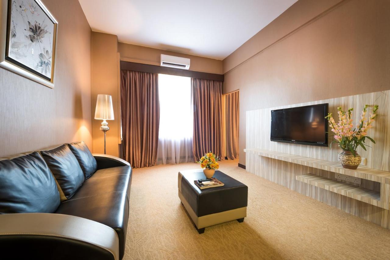 Hotel Sentral Melaka @ City Centre Экстерьер фото